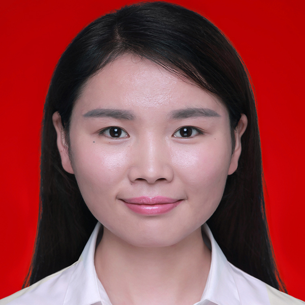 瞿新 团委书记