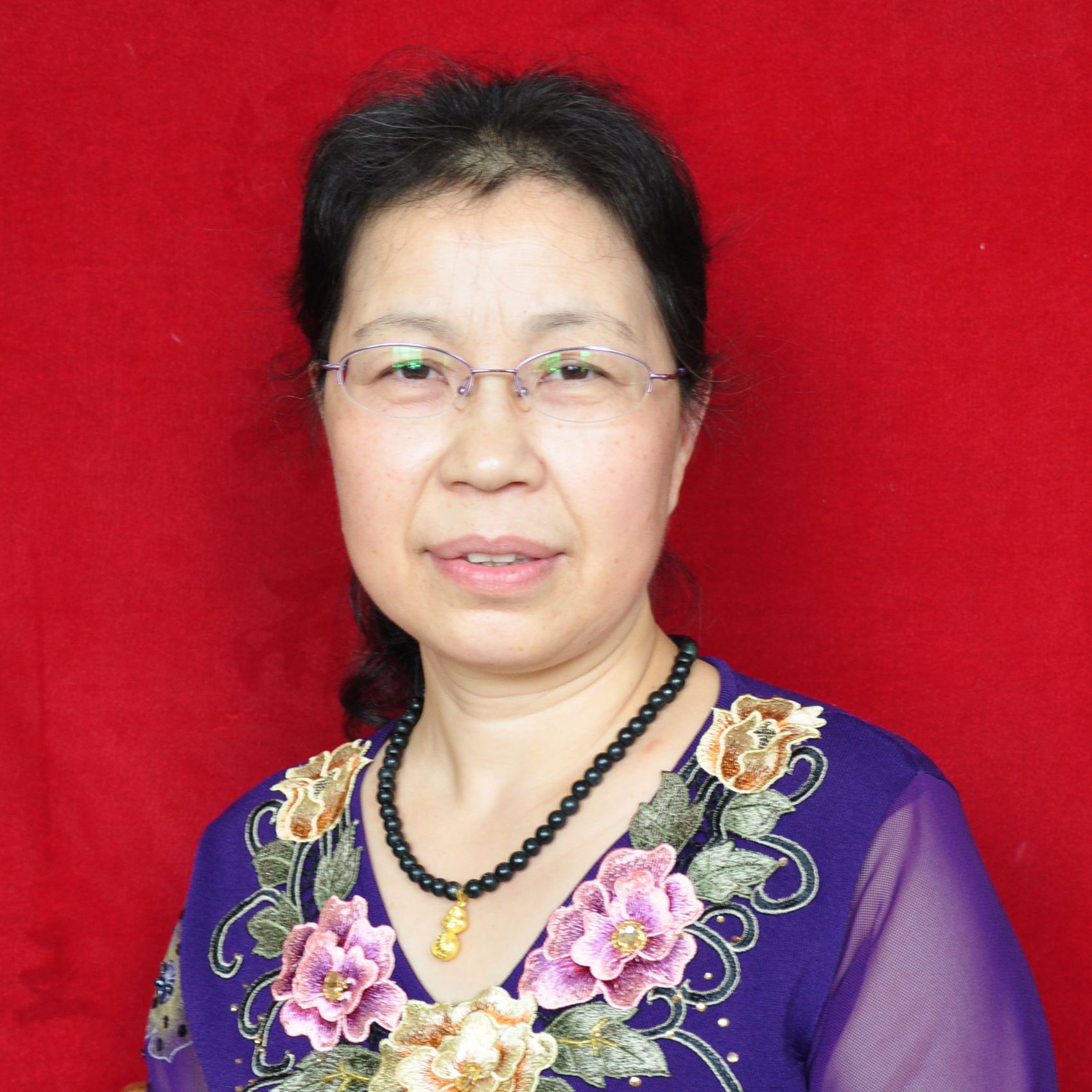 黄德碧 中学政治教师
